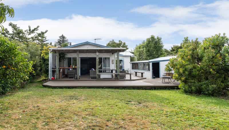 6 Cambridge Street, Levin