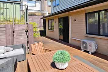 7A Azzurro Way, Flat Bush