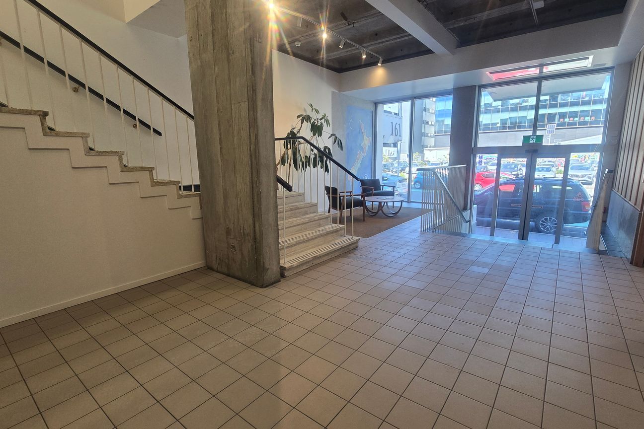Impressive CBD Offices - Vista 6