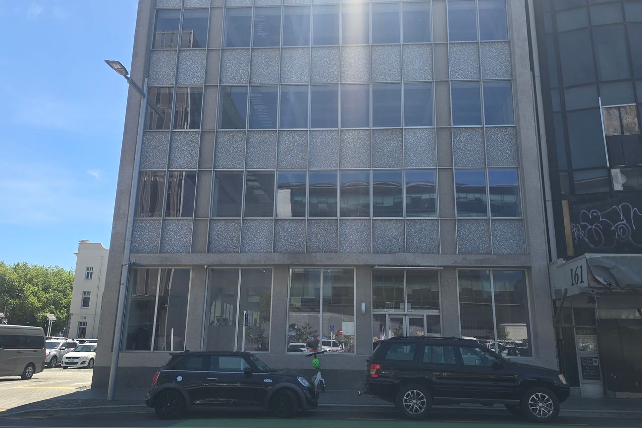 Impressive CBD Offices - Vista 3