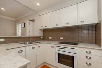 1D/18 Joseph Banks Terrace, Remuera