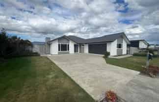 10 Cherry Place, Feilding