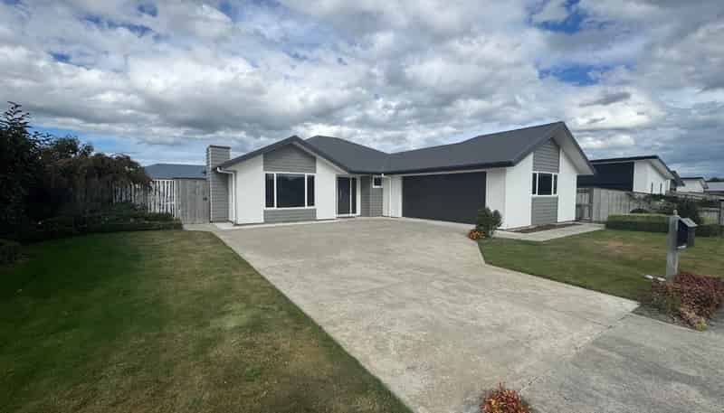10 Cherry Place, Feilding