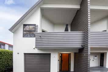 19D Edgecumbe Street, Whitiora