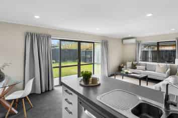 28 Liddington Drive, ROLLESTON