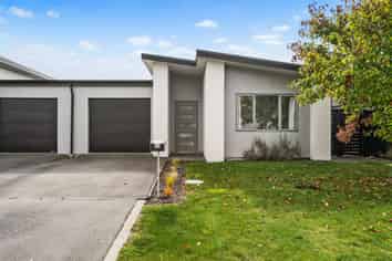 28 Liddington Drive, ROLLESTON