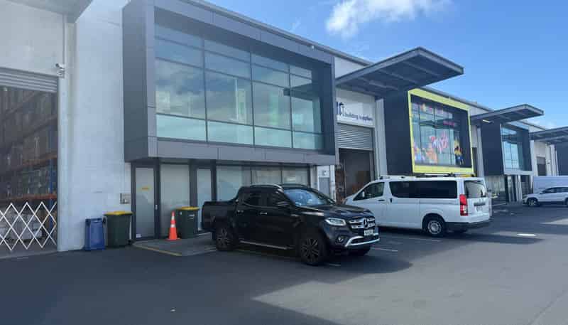 2/63 Corinthian Drive, Albany