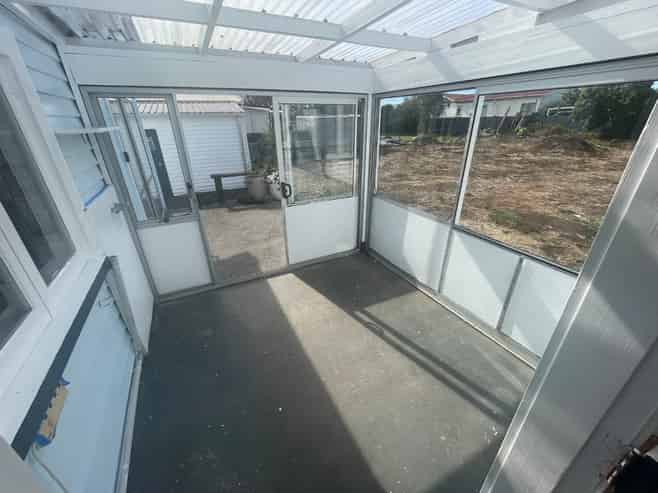 6 Strange Street, Waitara