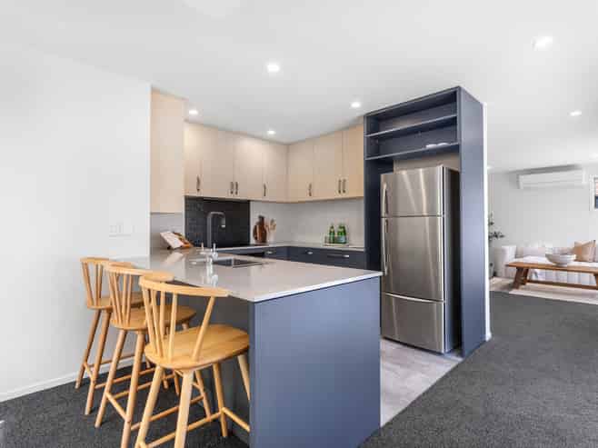 490 Manchester Street, Saint Albans