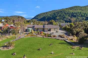 12 Range View Road, St Arnaud