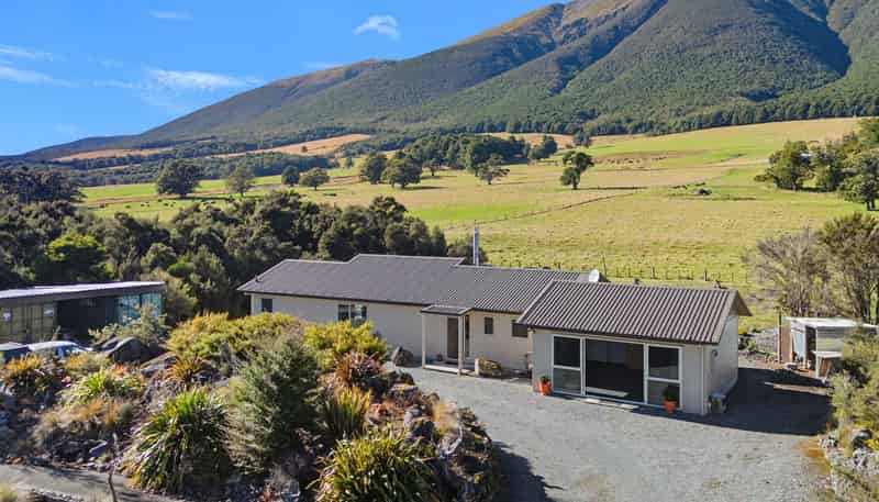 12 Range View Road, St Arnaud