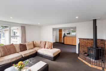 52 Chartwell Street, Burwood