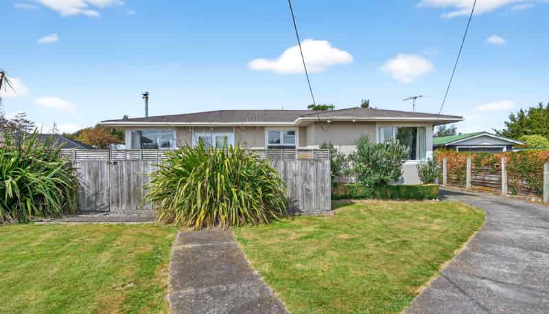 26 Wavell Crescent, Lansdowne