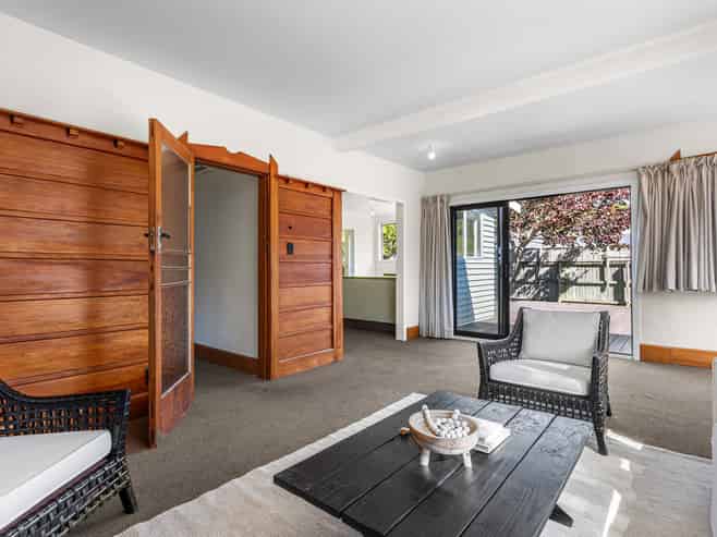 35 Wilsons Road South, Saint Martins