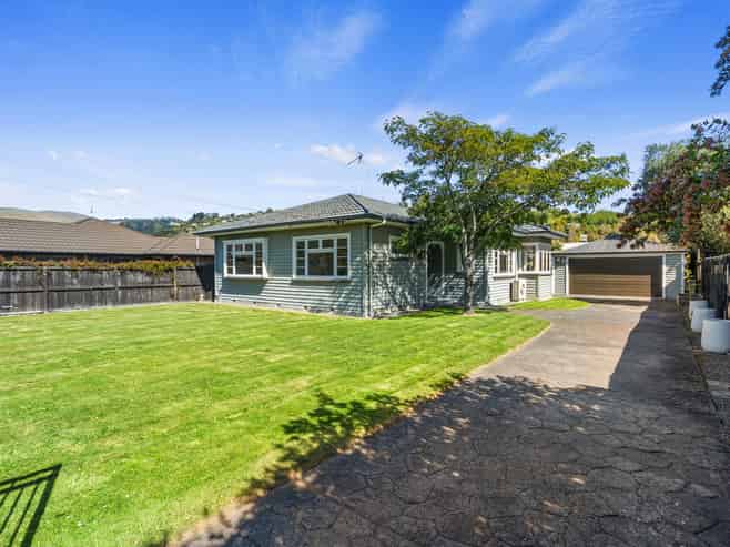 35 Wilsons Road South, Saint Martins