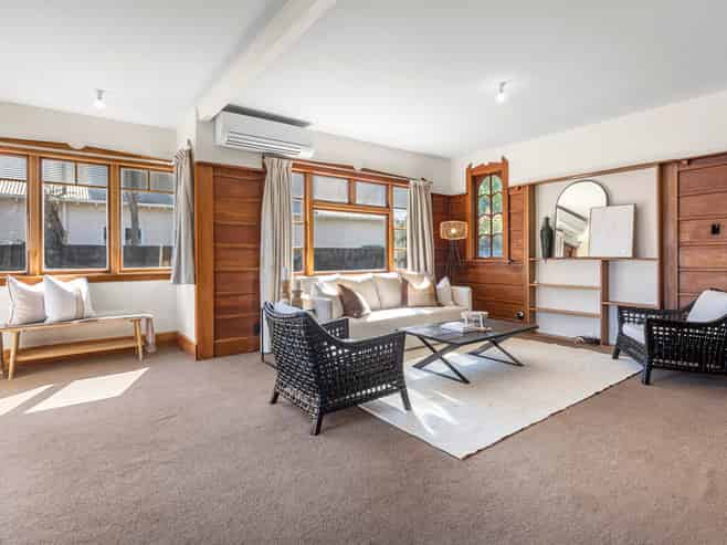 35 Wilsons Road South, Saint Martins