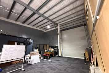 Solid Unit in Tightly Held Industrial Precinct