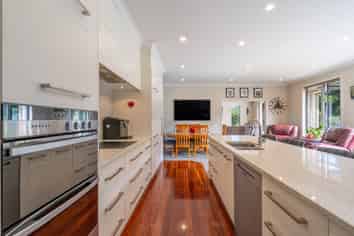 47 Matua Grove, Otatara