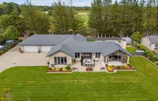 47 Matua Grove, Otatara