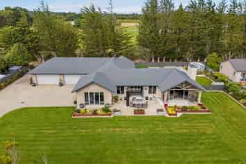 47 Matua Grove, Otatara