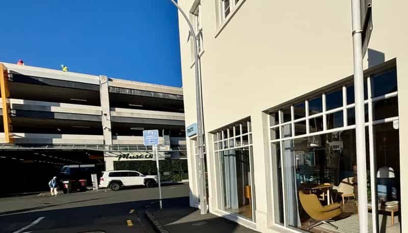 Shop 2, 8 Kent Street, Newmarket