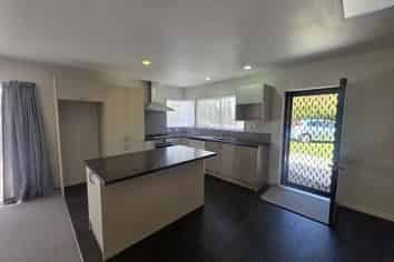 11 Crisp Drive, Papamoa