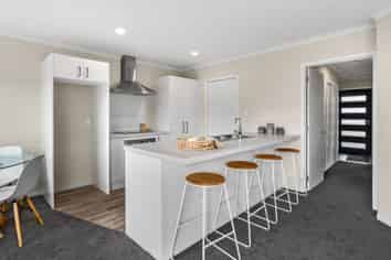 6 Liddington Drive, ROLLESTON