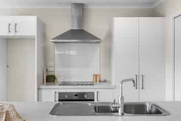 6 Liddington Drive, ROLLESTON