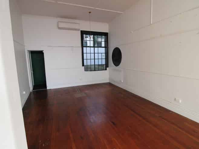 Small, Affordable Boutique on Moray