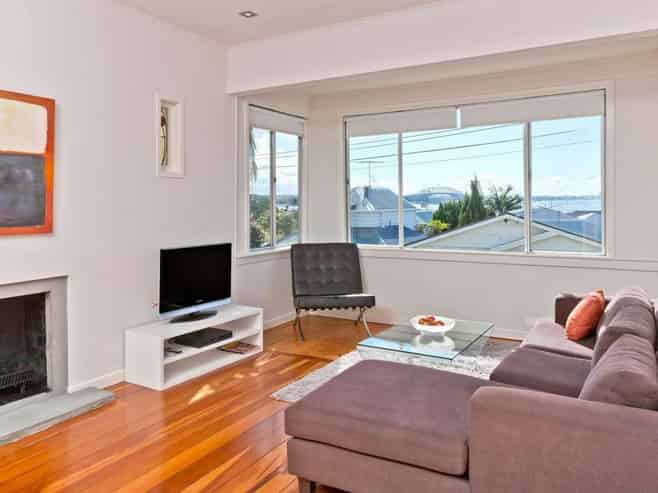 8 Vine Street, Saint Marys Bay