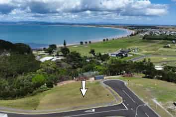 14 Akeake Crescent, KARIKARI PENINSULA