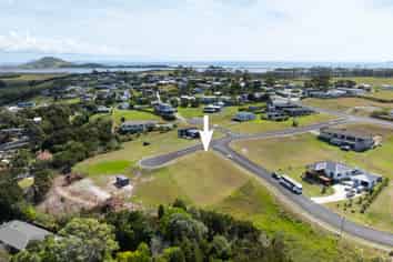 14 Akeake Crescent, KARIKARI PENINSULA