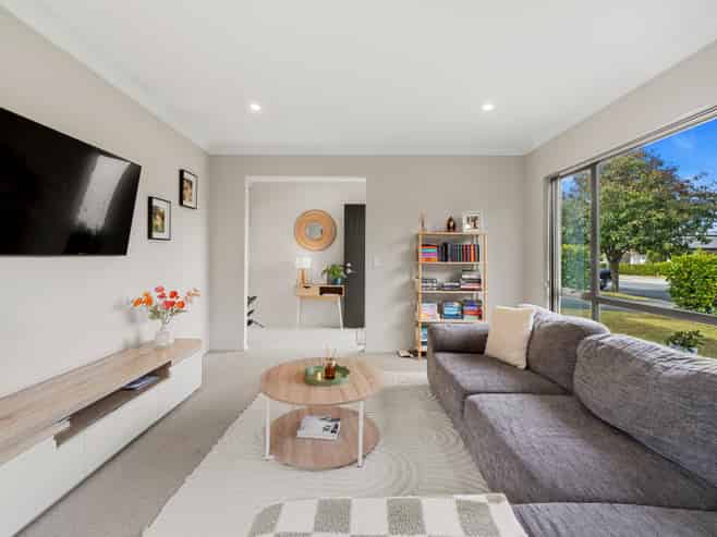 47 Kuhanui Drive, Karaka