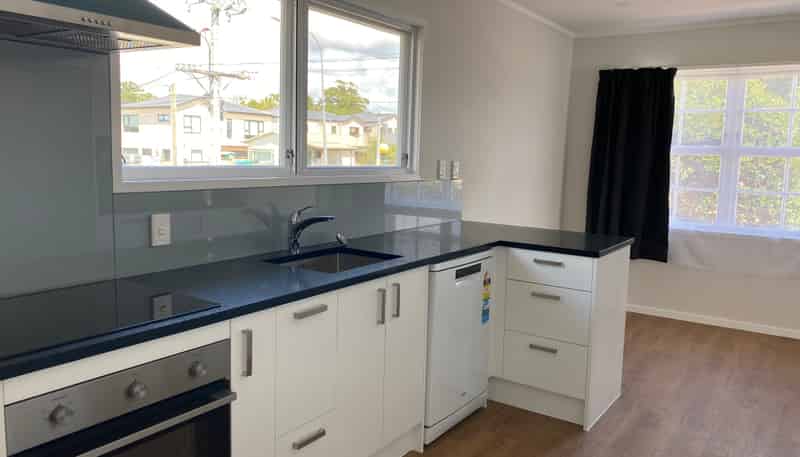 12 Edwards Avenue, Henderson