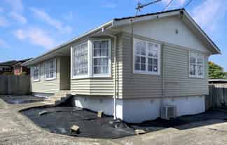 12 Edwards Avenue, Henderson