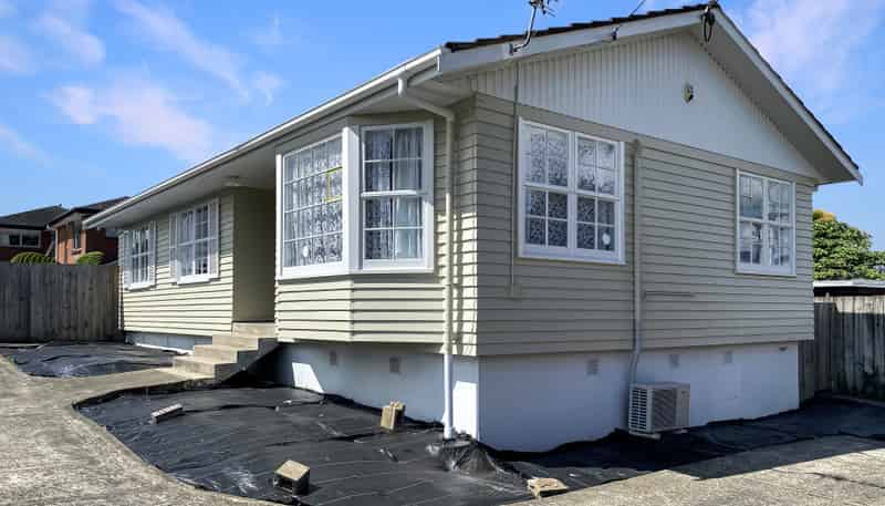 12 Edwards Avenue, Henderson