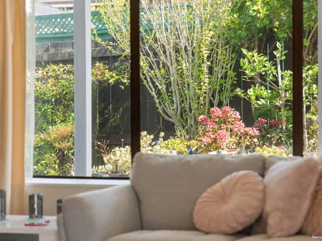 2/102 Manhattan Heights, Glendene