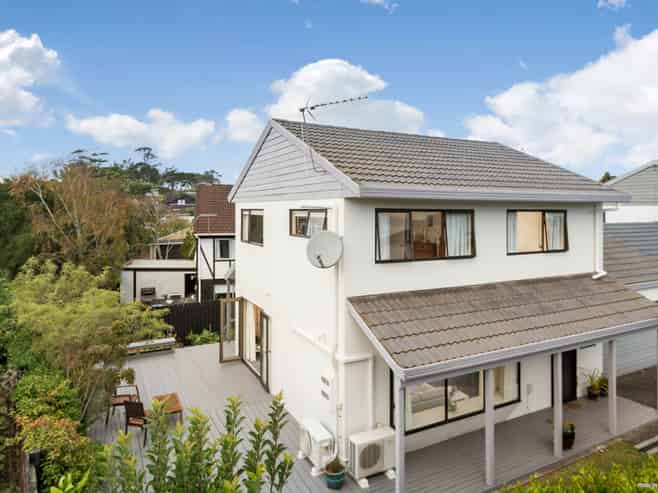 2/102 Manhattan Heights, Glendene