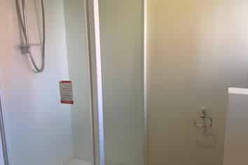 6/2 Hammond Street, Hamilton Central