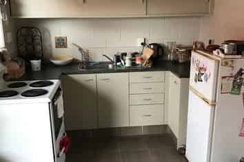 6/2 Hammond Street, Hamilton Central