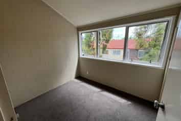 2/176 Panama Road, Mount Wellington