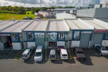 Tilt Slab Unit in Secure Complex