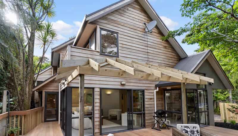 139A Atkinson Road, Titirangi