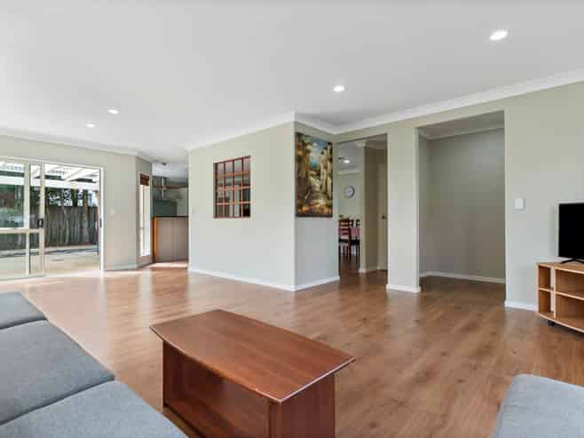 32 Coachman Drive, Flat Bush