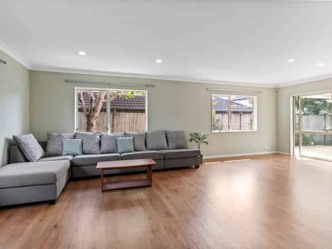 32 Coachman Drive, Flat Bush