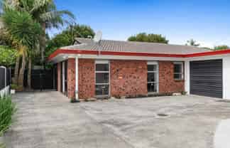 2/22 Beaumaris Way, Conifer Grove