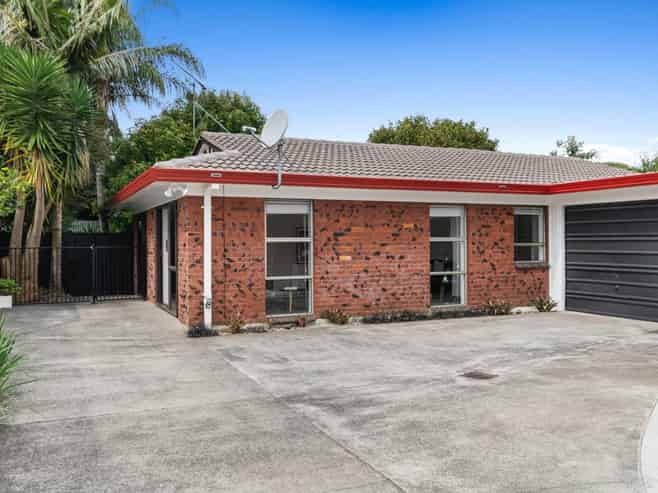 2/22 Beaumaris Way, Conifer Grove