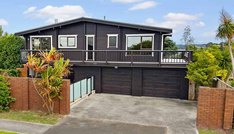 773 Whangaparaoa Road, Manly