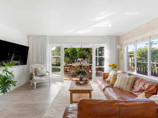 60a Ladies Mile, Manly