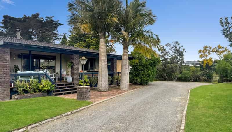 102 Oak Street, Mangapapa